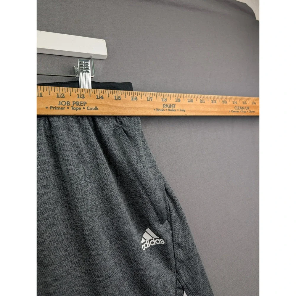 Adidas Mens‎ Heather Gray Training Athletic Shorts XL 3-Stripes Pockets